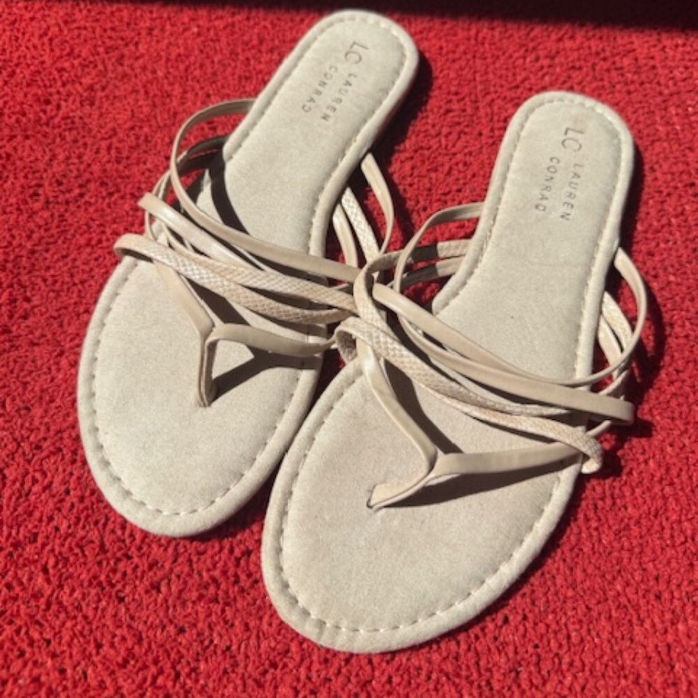 Lauren Conrad Thong Sandals - Womens size 7